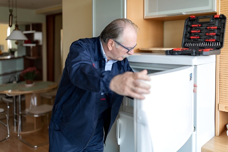 Refrigerator repair in Bostonia